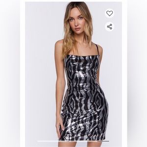 Black & Silver Sequin Sparkly Shiny Bodycon Mini Strappy Back Party Dress